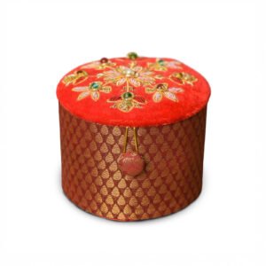Golden Brown Elegance: Handmade Multi-Purpose Evening Gift Box Adorned with Onyx Gemstones